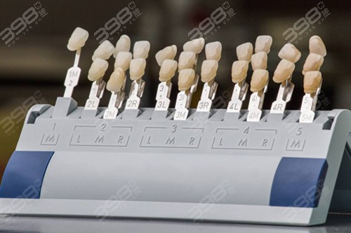 牙齿瓷贴面需要多少钱？为什么医生不建议做牙齿贴面？