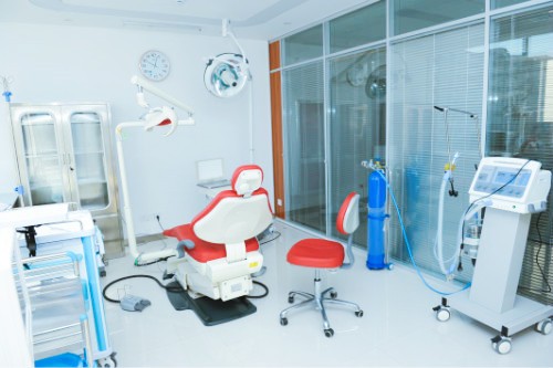 滨州龄航口腔医院种植牙手术室