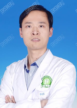 郑桂荣医生