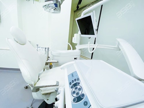 北京十大种植口腔医院公布,了解一下距离你近的牙科在哪里?