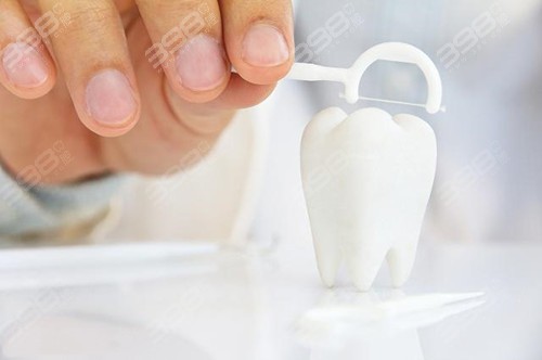 美国停止使用牙线？