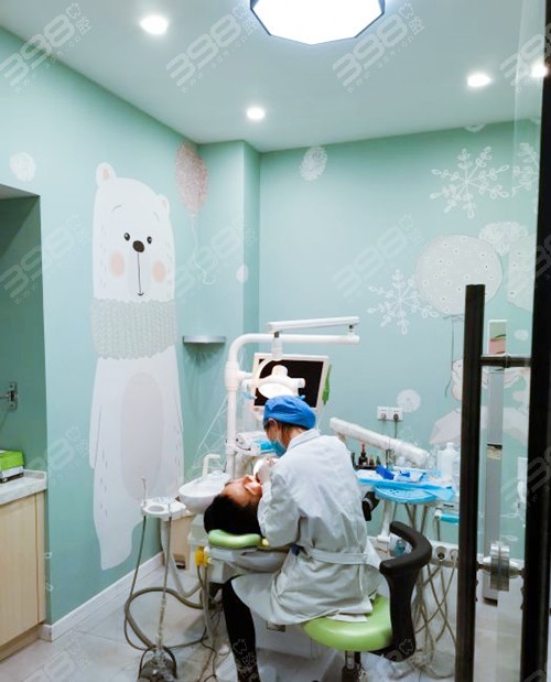 黄石医院牙科价目表已更新,内含牙齿矫正种植牙等收费项目