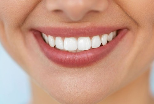 刷牙用什么可以变白？记住这几个小偏方让你牙齿白又亮