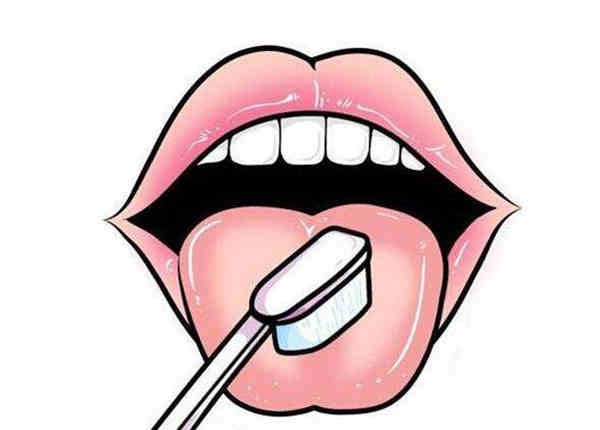 刷牙时要不要刷舌头？分享刷牙时正确刷舌苔的方法