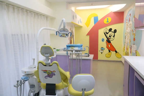 成都唐牙科口腔儿童诊疗室