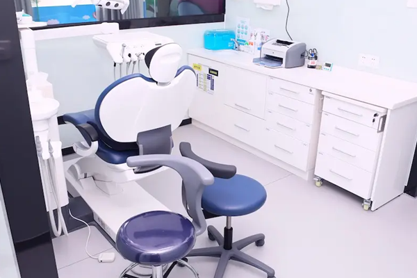 乌鲁木齐天牙口腔诊疗室