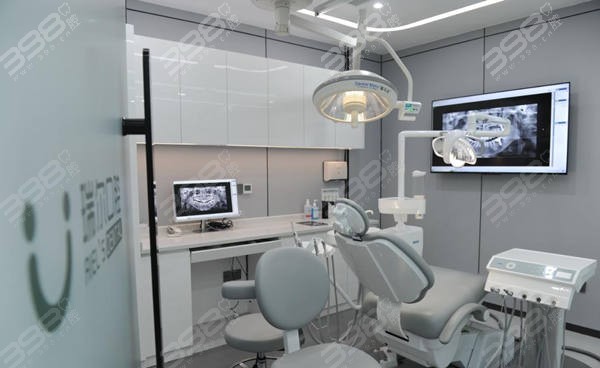 珠海瑞尔口腔诊室