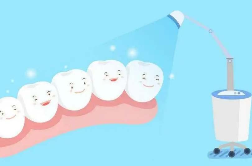 冷光美白和瓷贴面哪个好？牙齿美白的治疗方法区别在哪