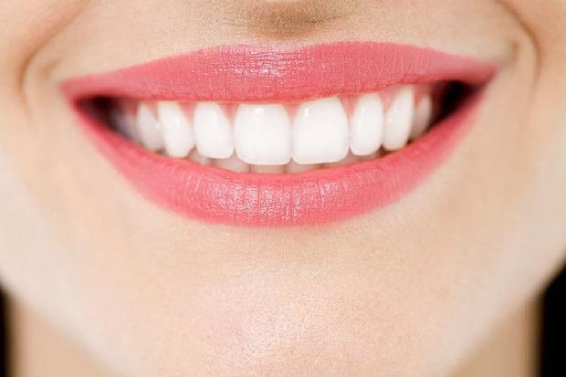 美白牙膏真的可以给牙齿美白吗？有没有副作用？