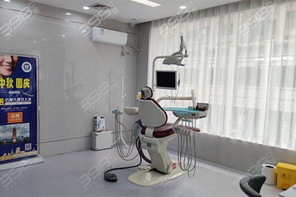 贺州牙科医院价格表已上线，种植牙3800元起/颗金属矫正6000元起