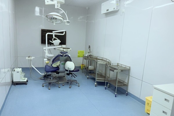 淄博诺尔漫口腔种植牙手术室