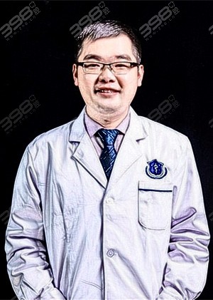 杨银峰医生