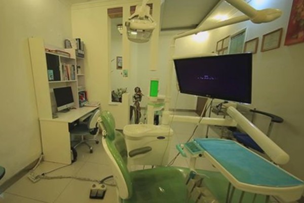 拉萨雅博仕口腔诊疗室