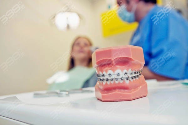 宜宾牙齿矫正医院排名推荐：戴牙套技术好的医院已整理