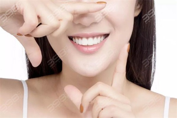 哈尔滨口腔医院排名前十：含哈尔滨公办私立正规靠谱技术好的牙科